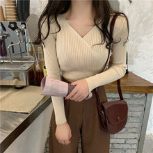 Load image into Gallery viewer, Mozuleva 2019 Autumn Winter Simple All-match V-neck Cross Women Pullovers Slim Female Knitted Sweater Tops Full Sleeve Jumpers